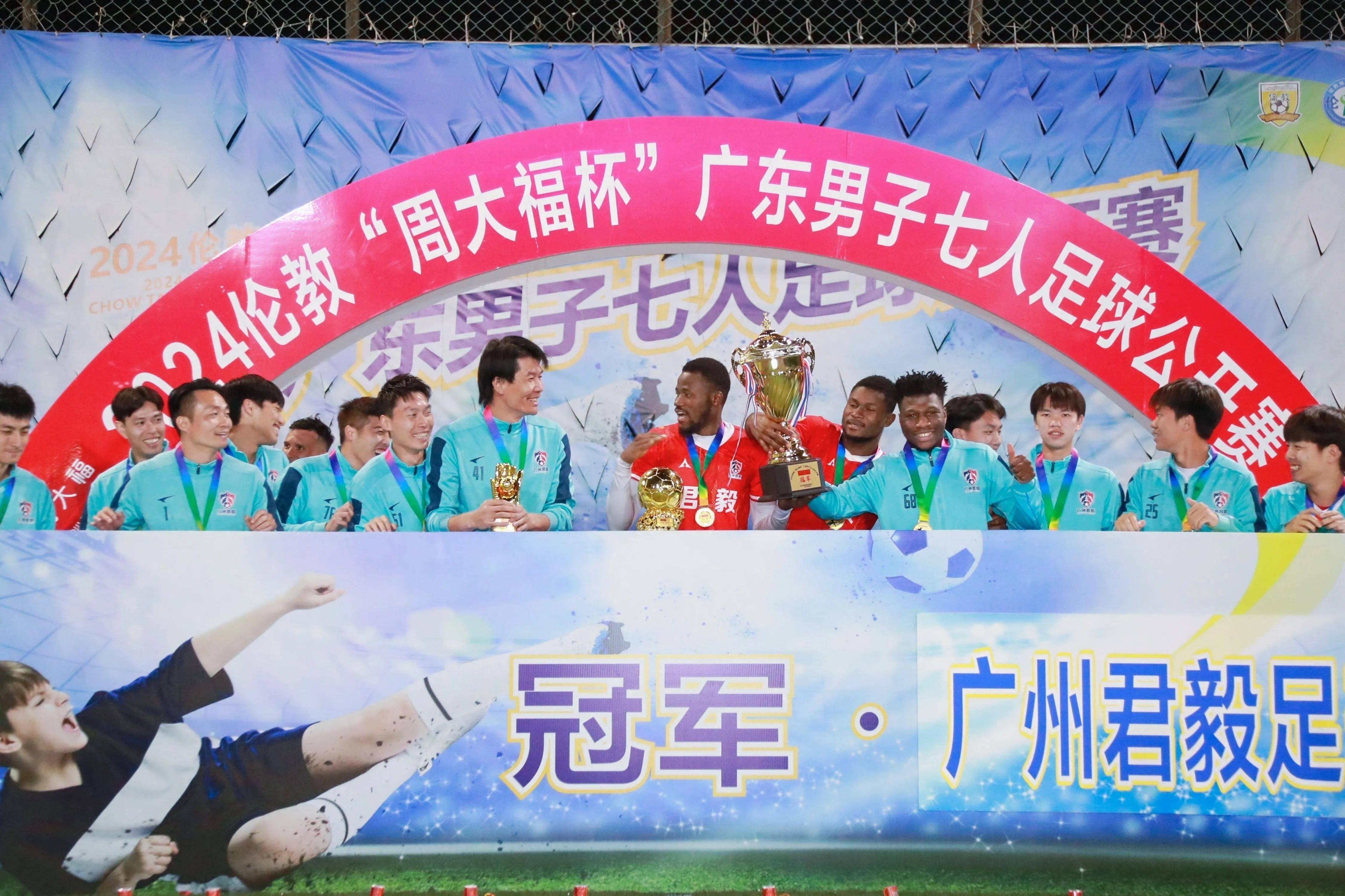 幕后故事曝光，球队助教赞扬球员们表现出色