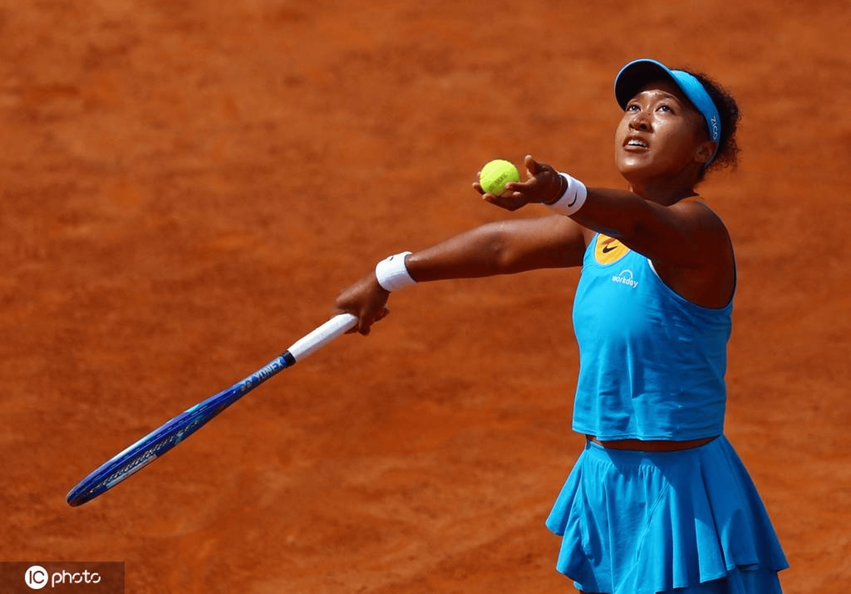 关于曼联带队取胜！，大坂直美重要时刻战术调整引发球迷热议的信息