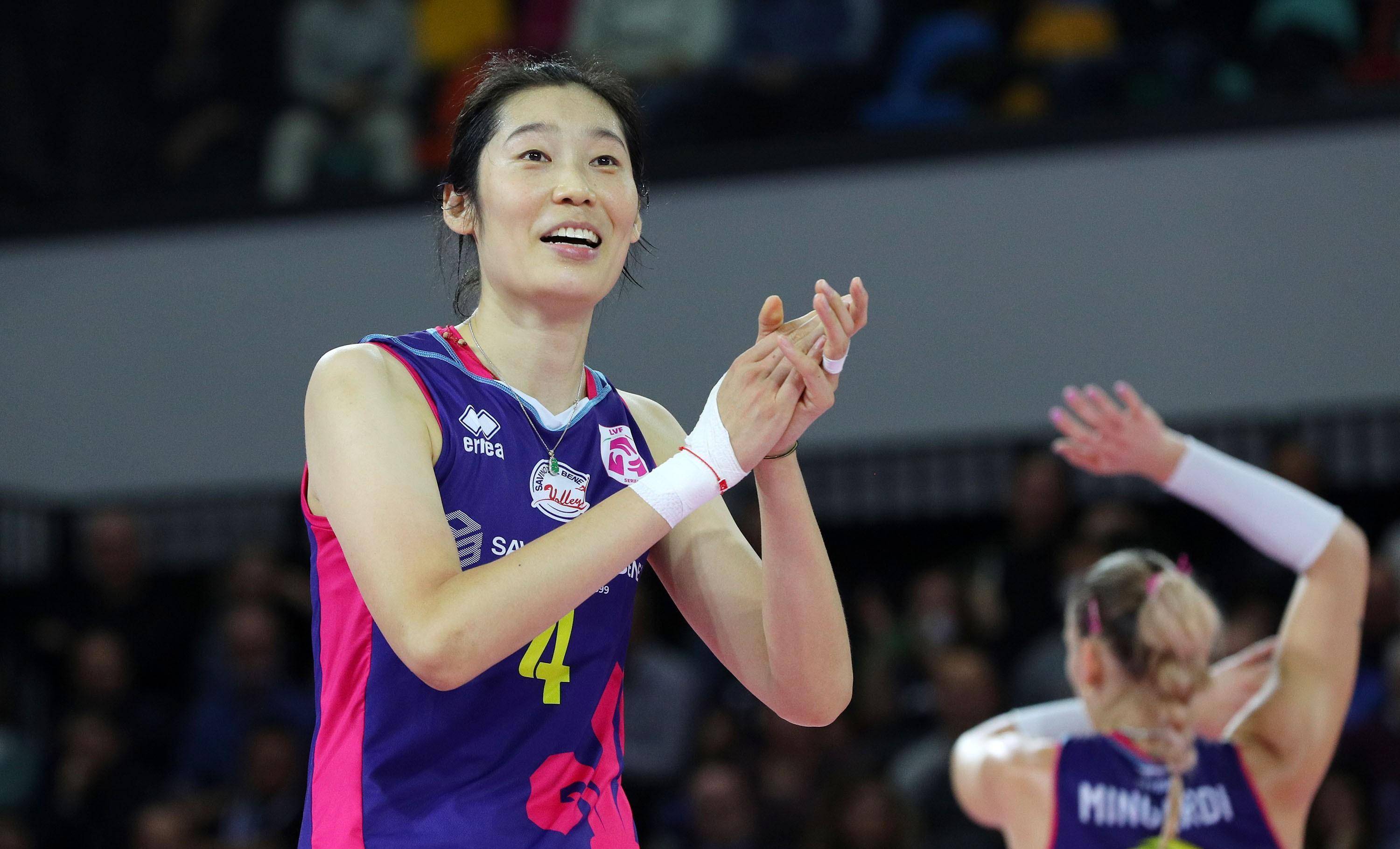  刷新纪录首场状态出色，雄鹿观众沸腾！，莎拉波娃重返赛场上演精彩一战